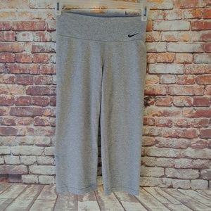 Nike gray capri yoga workout pants